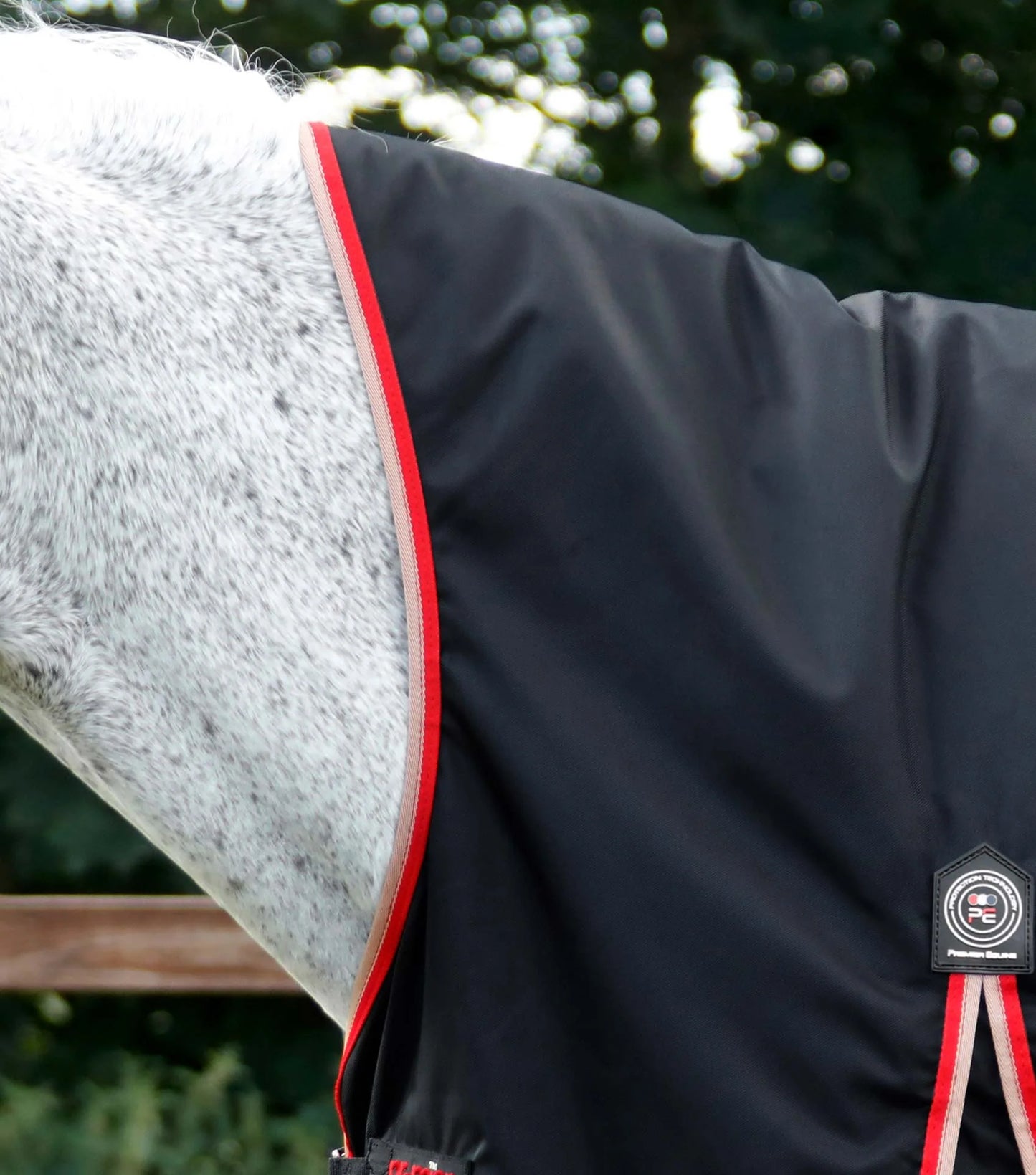PE Buster Hardy 100g Half Neck Turnout Rug