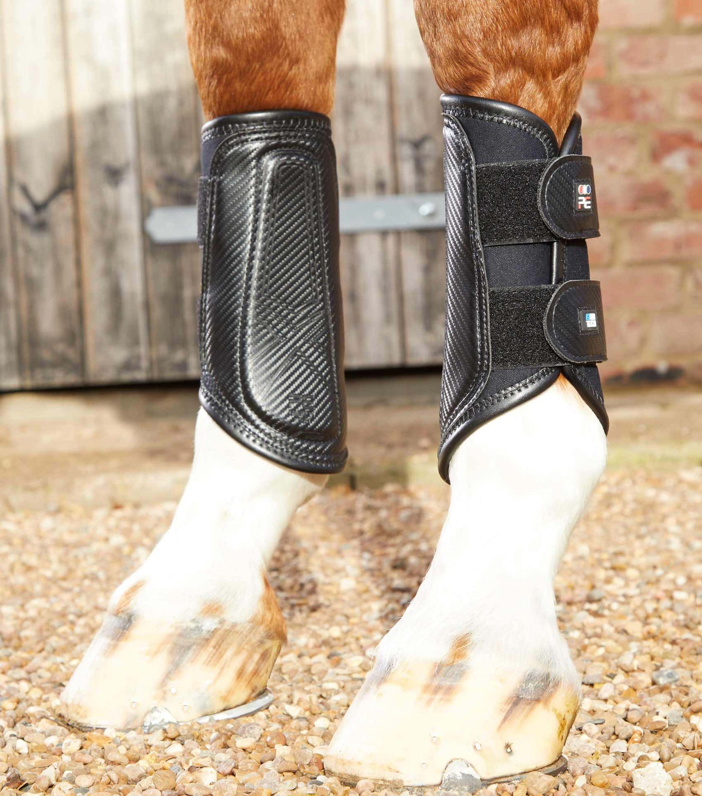 PE Carbon Air-Tech Double Locking Brushing Boots