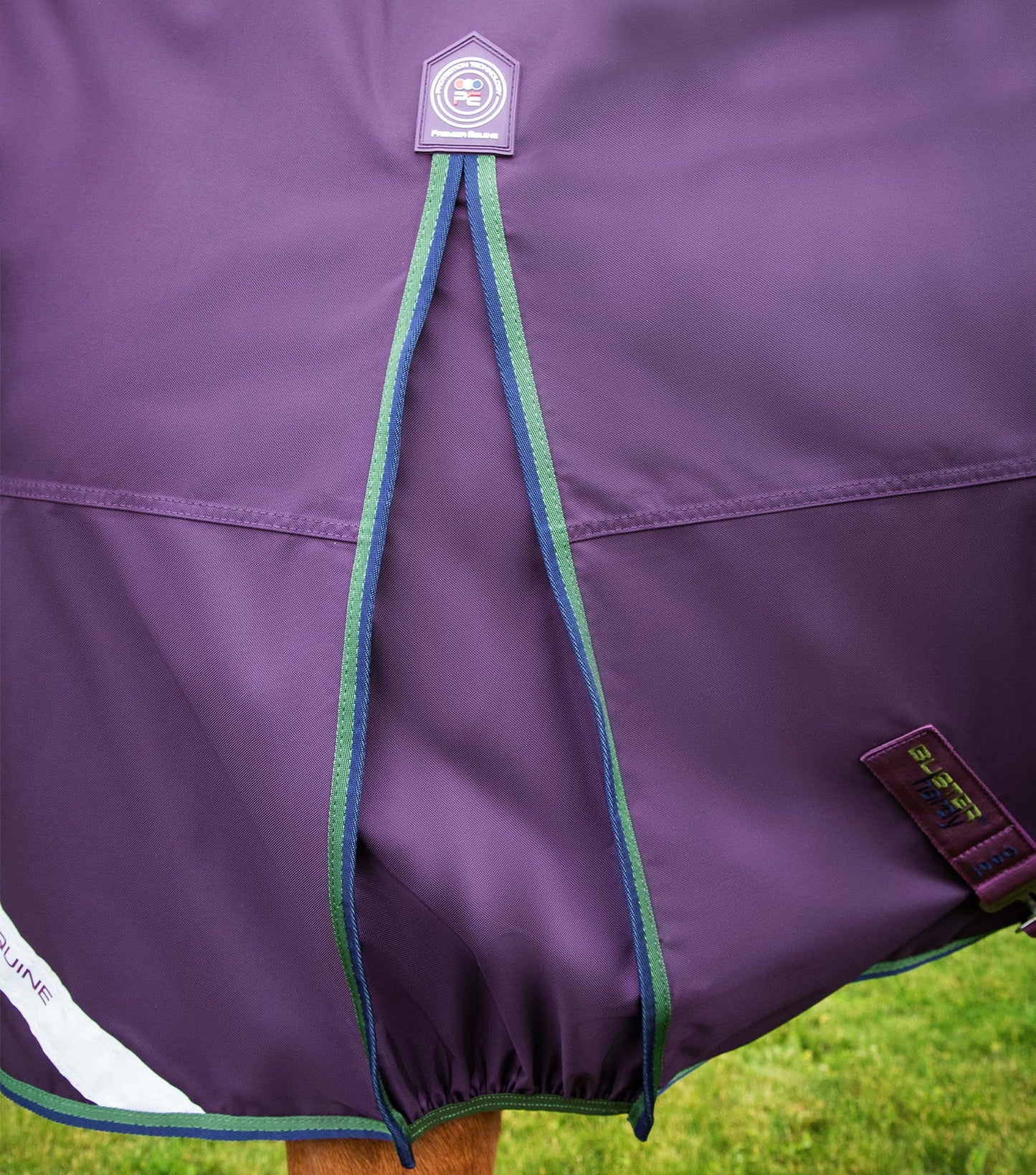 PE Buster Hardy 100g Half Neck Turnout Rug
