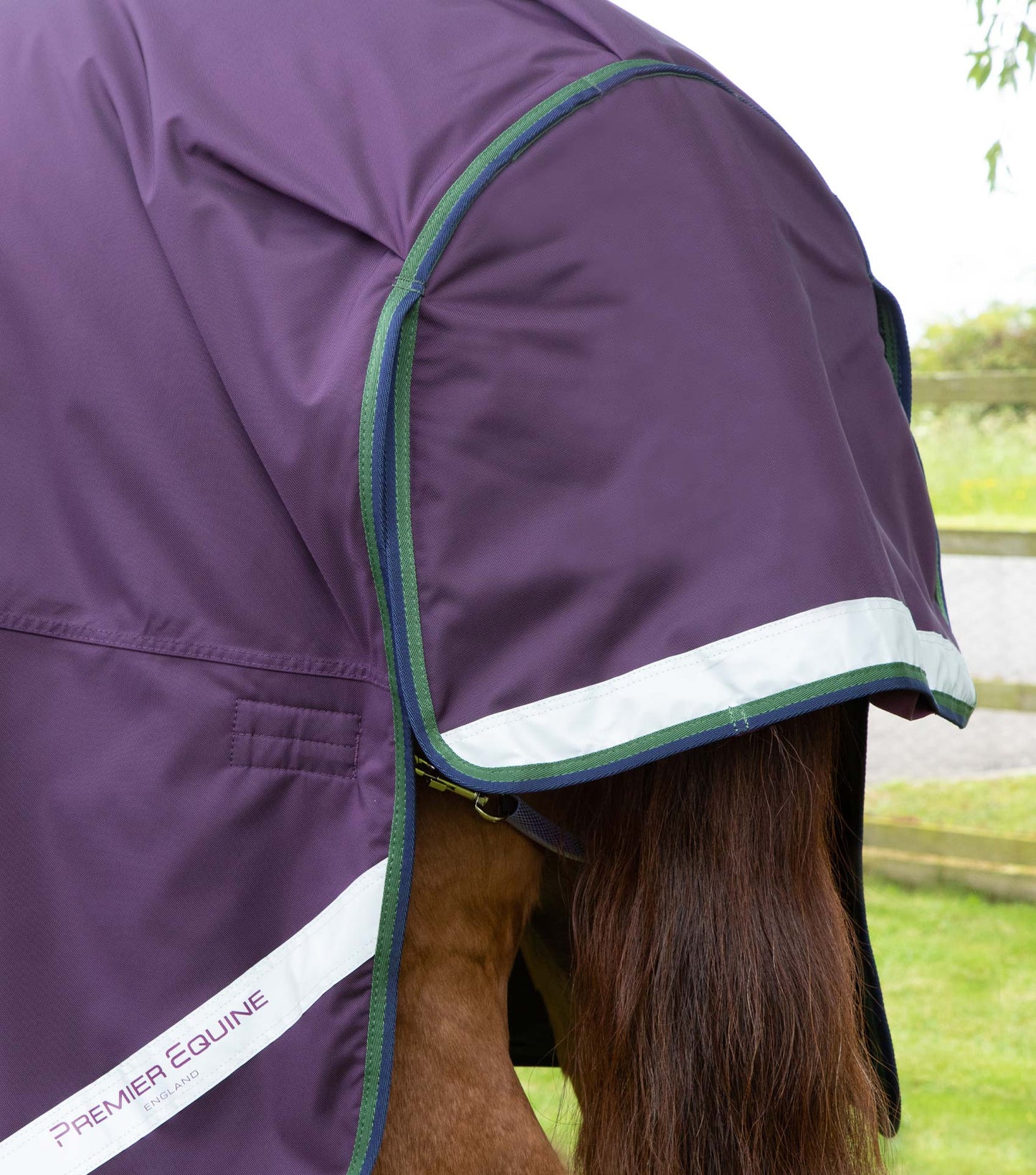 PE Buster Hardy 100g Half Neck Turnout Rug