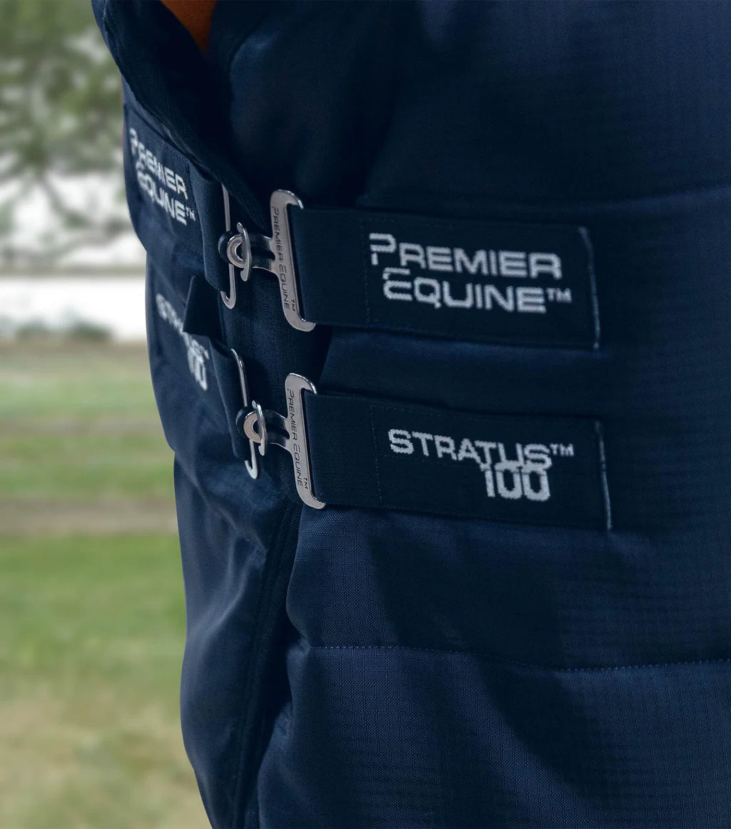 Stratus Stable Rug 100g with Neck Cover Navy